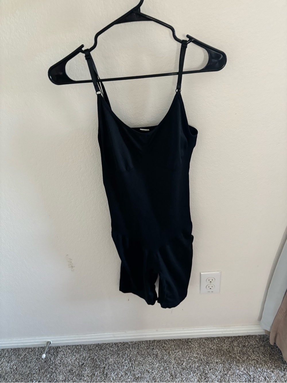 Black Women's Seamless Stretch Slip Shapewear